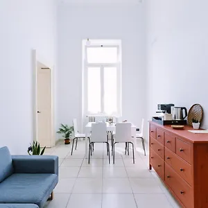 Pangea E Panthálassa Bed and breakfast Lecce