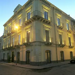 La Hotel CTA