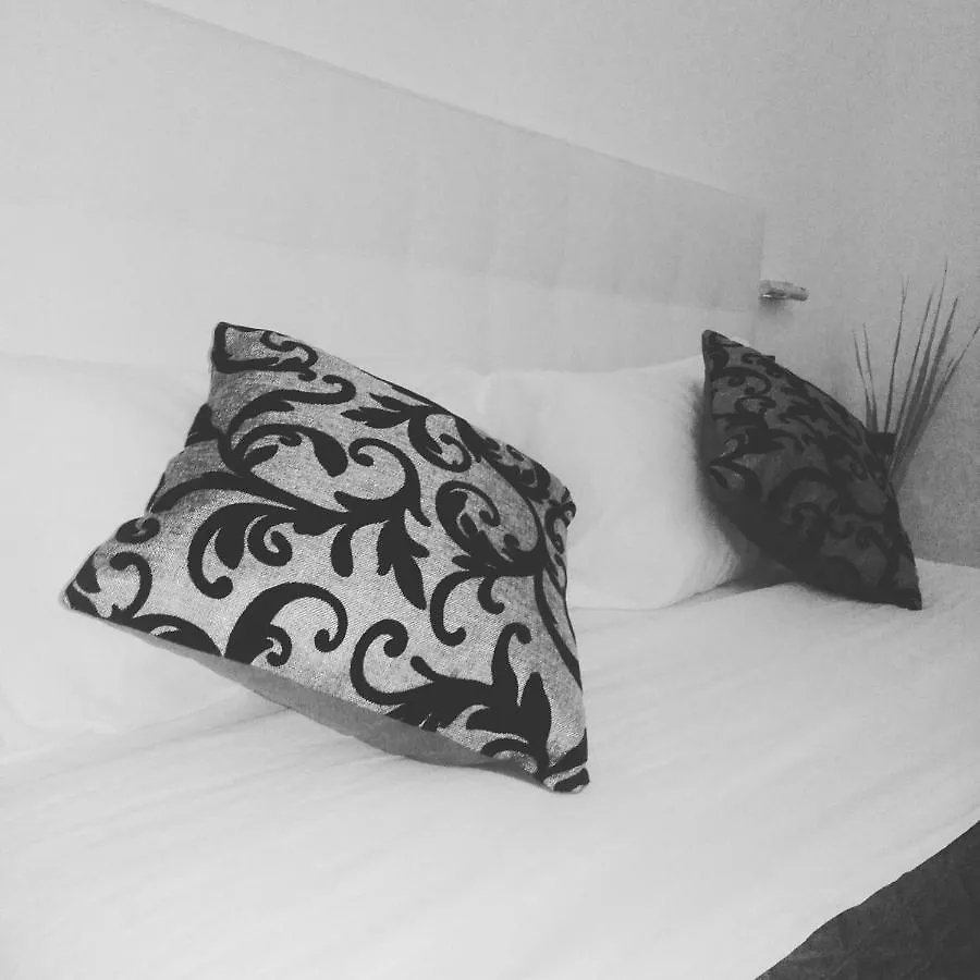 Lazy Gio Guest House Rome